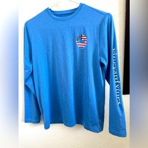 Boys Vineyard Vines long Sleeve Performance shirt/Rashguard